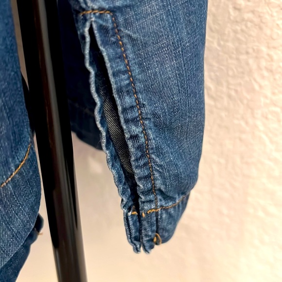 Cloth and Stone off the shoulder top - Picture 6 of 7